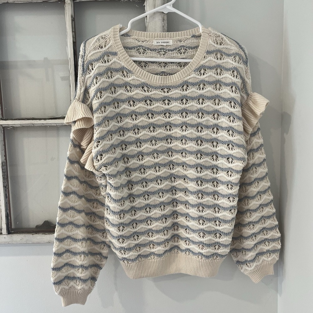 Blu Pepper The Rexford Ruffle Open Knit Sweater Size Small